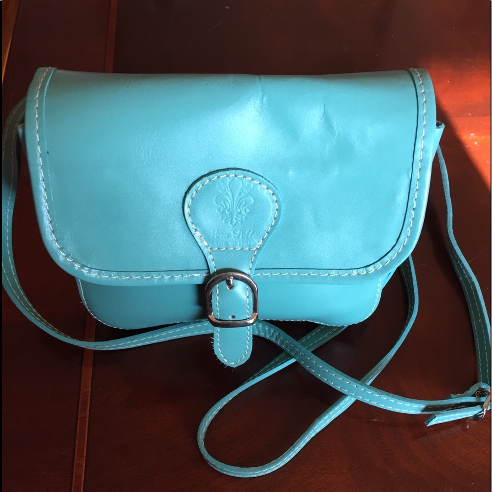 Vera Pello Italian Blue Cross Body Bag